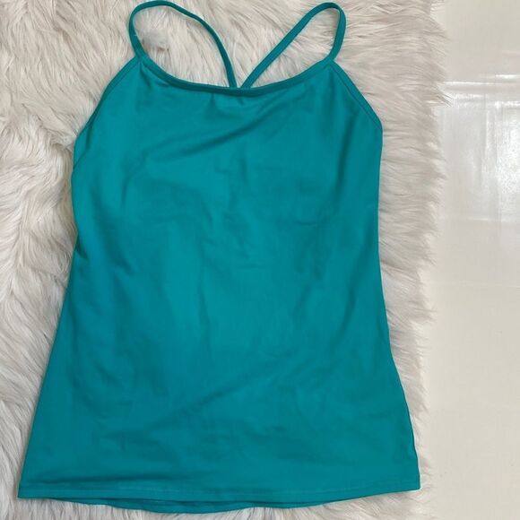 Victoria’s Secret green tank top with built in bra size M - Picture 1 of 8